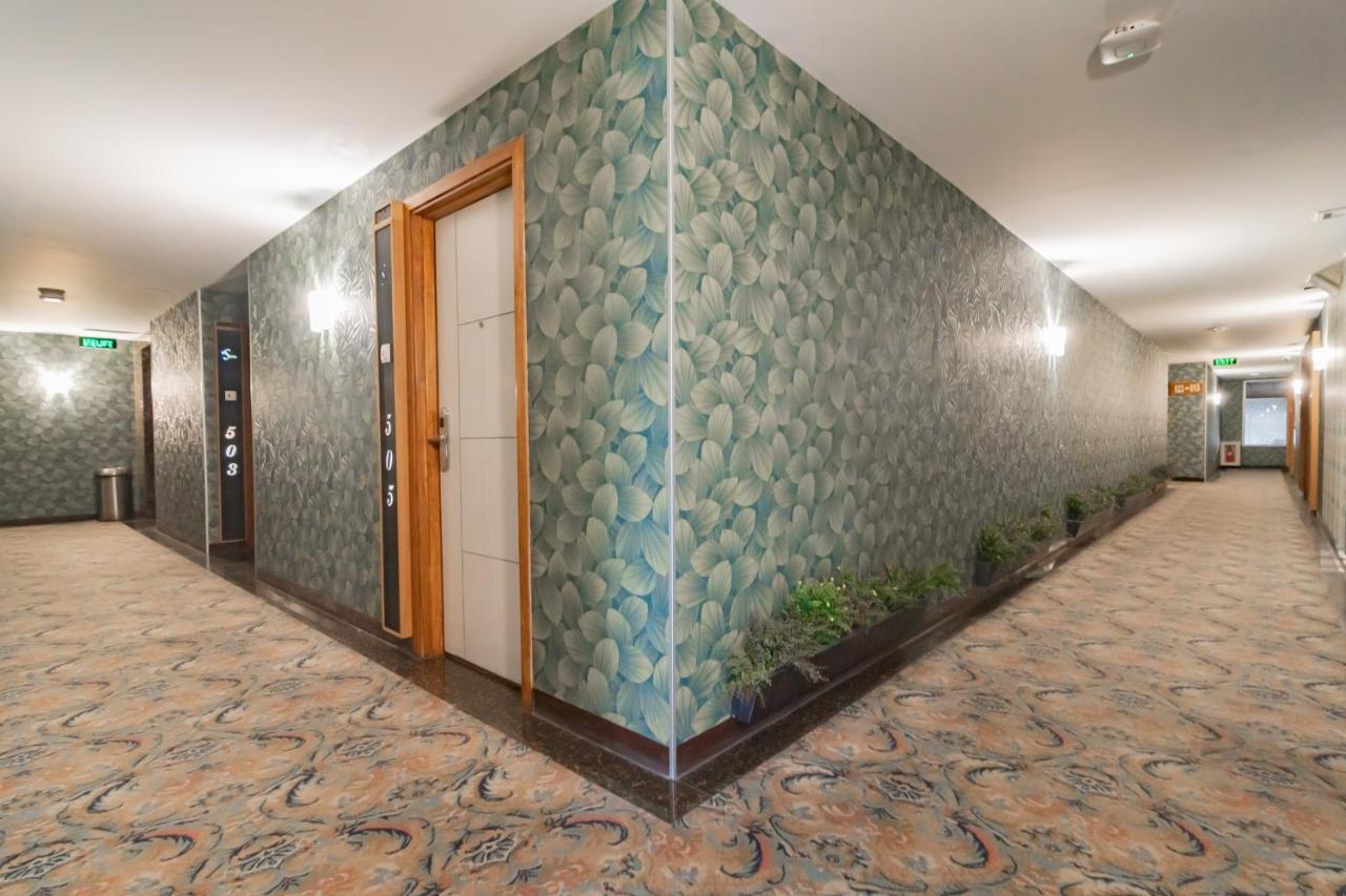 Hotel Reddoorz Premium Near Bandung Station Esterno foto